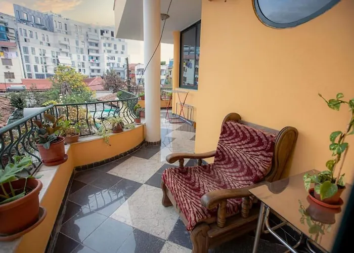 Cosy Appartement In Tirana