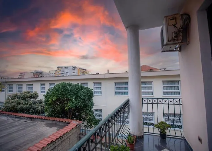 Cosy Appartement In Tirana